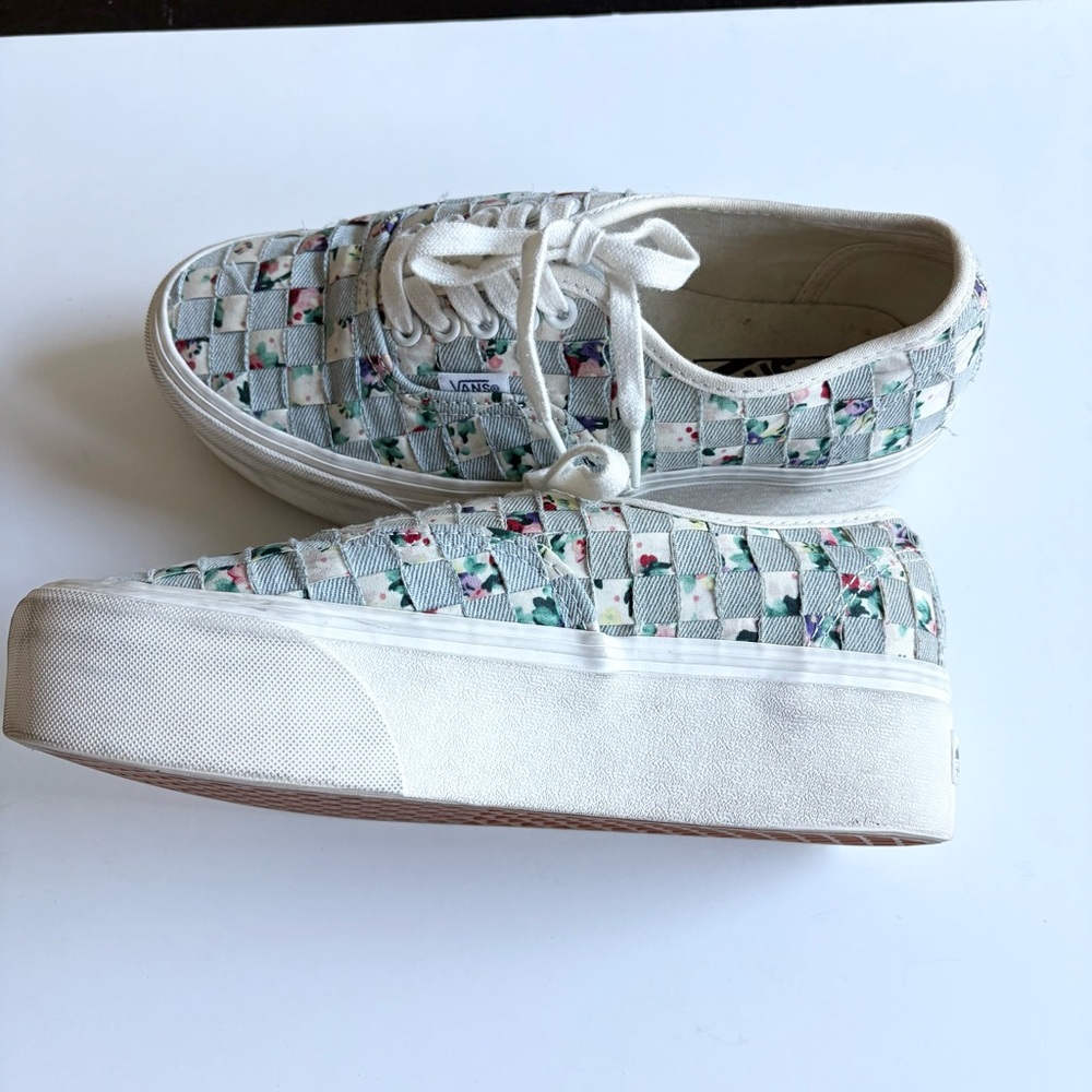 Vans Authentic Platform Woven Foral Sneaker 8 - Picture 5 of 8